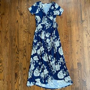 Women’s maxi wrap dress